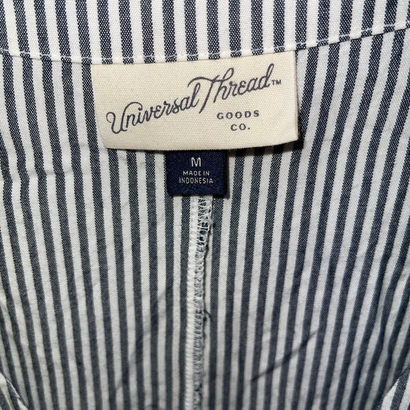 Vintage Threads striped grey and white cropped top - Picture 4 of 4